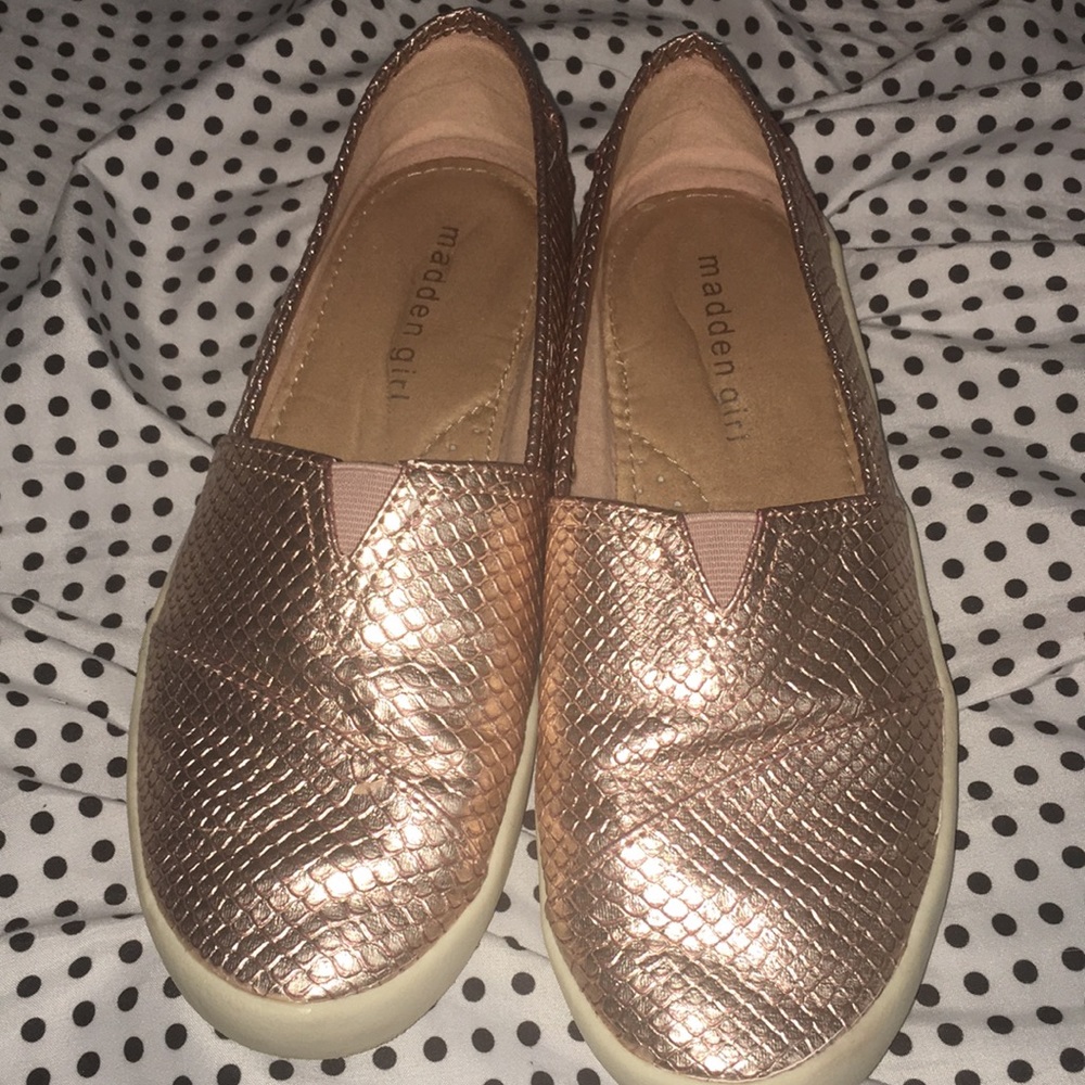 Steve Madden shoes sail p style